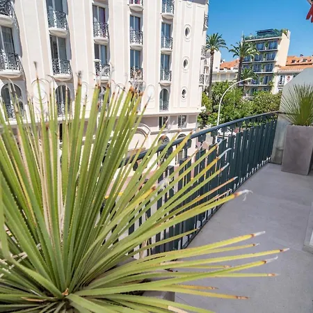 Center La Croisette Splendid 2 Bedroom In Premium Gardens And Balcony By Olam