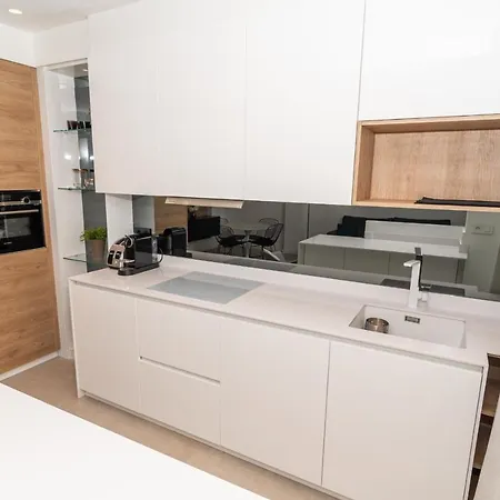 Center La Croisette Splendid 2 Bedroom In Premium Gardens And Balcony By Olam * كان