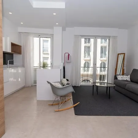 Center La Croisette Splendid 2 Bedroom In Premium Gardens And Balcony By Olam *