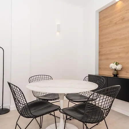 Apartman Center La Croisette Splendid 2 Bedroom In Premium Gardens And Balcony By Olam *