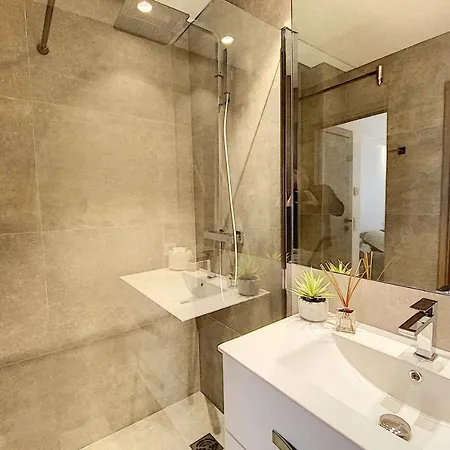Center La Croisette Splendid 2 Bedroom In Premium Gardens And Balcony By Olam Apartment
